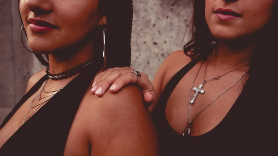 Couples Camming Guide: Consent, Accounts, and Fair Business Rules